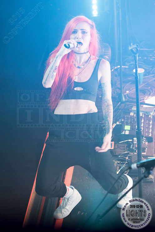 LIGHTS-0046