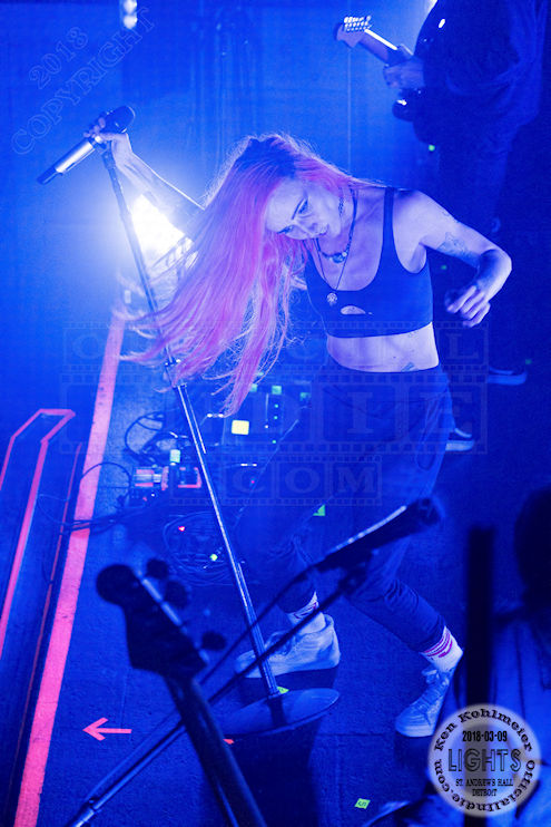 LIGHTS-0054