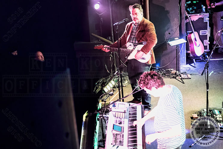 TMBG0065