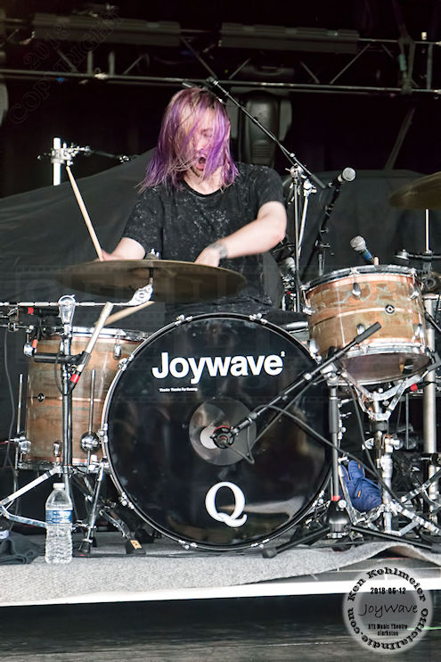 joywave08