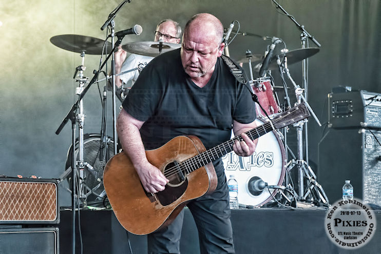 Pixies07