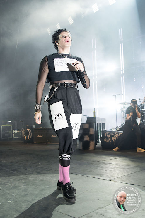 yungblud08