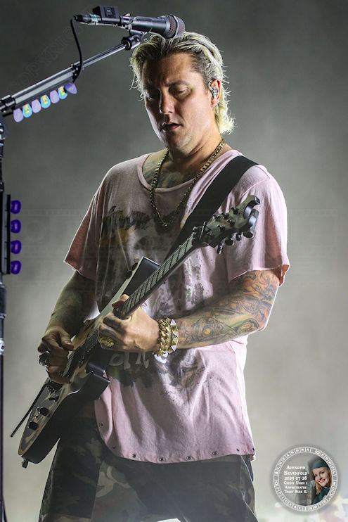 avenged15