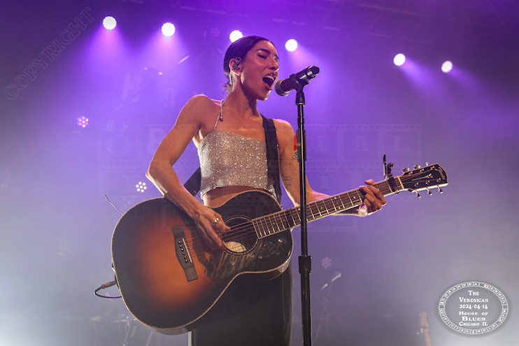 veronicas-53