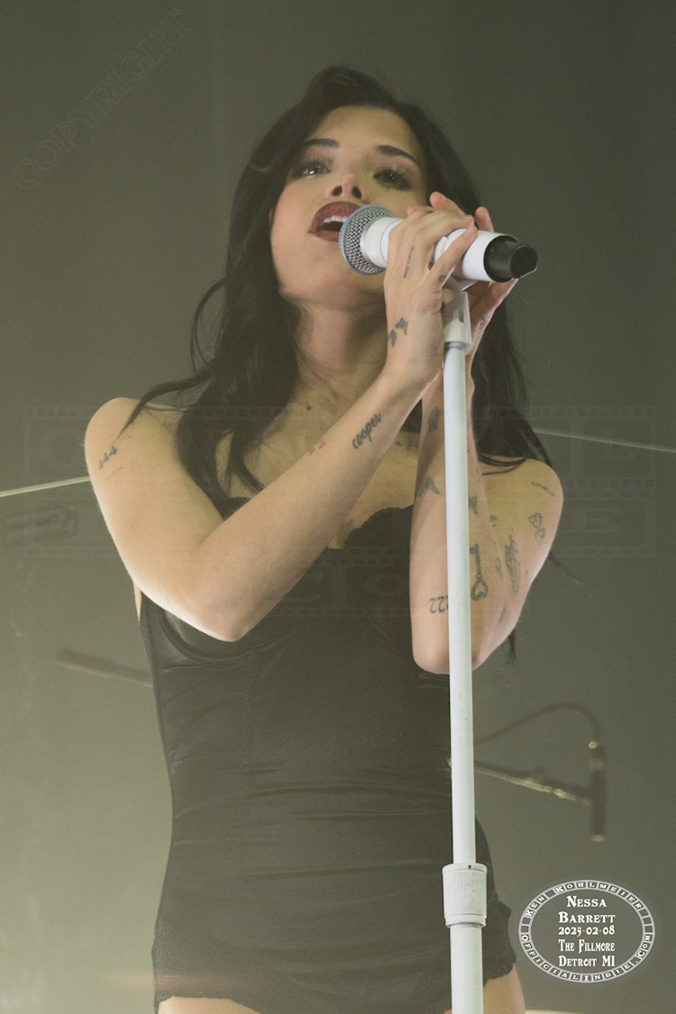 nessa-19
