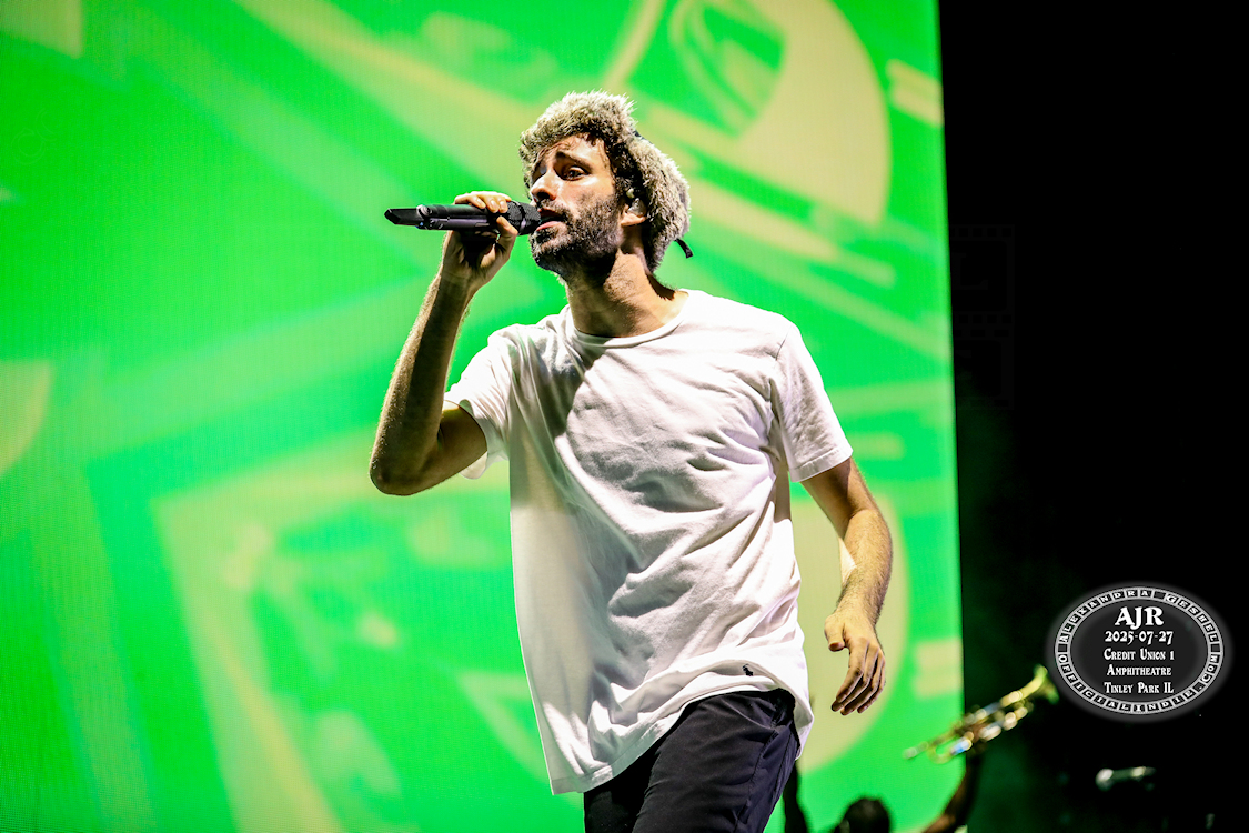 ajr-18