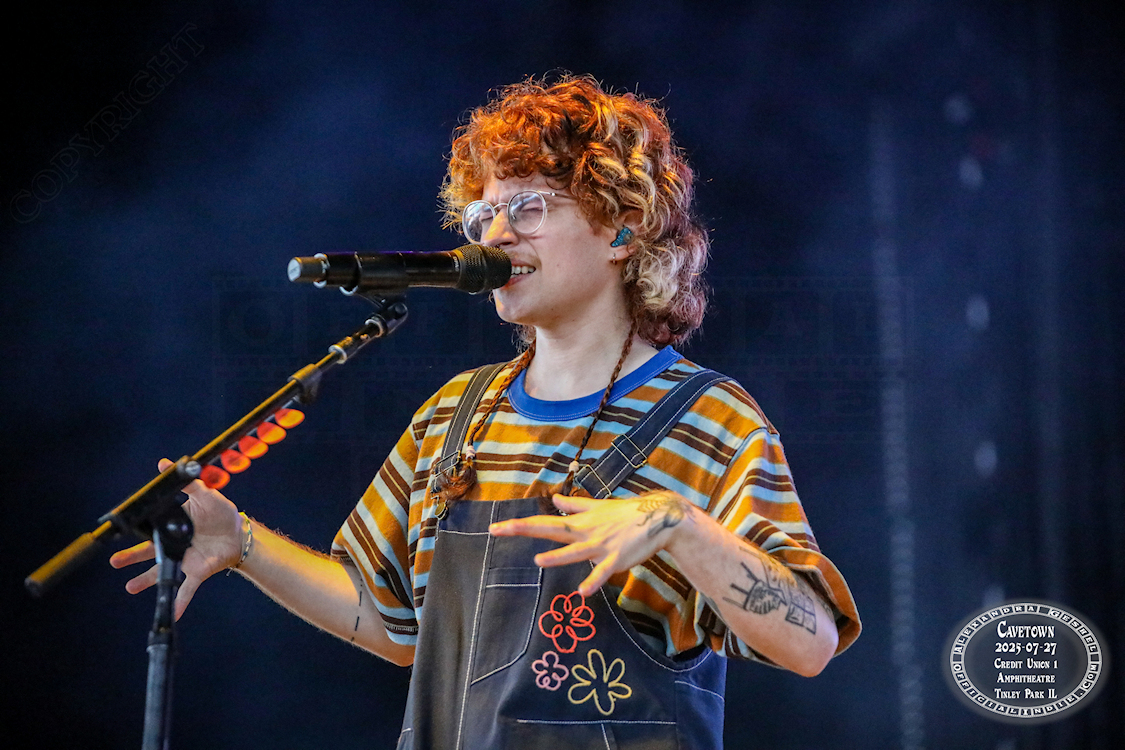 cavetown-15