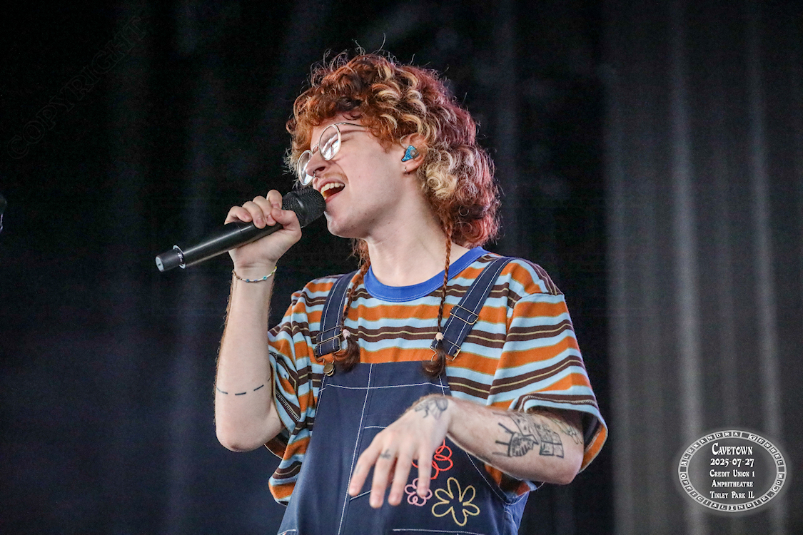 cavetown-18